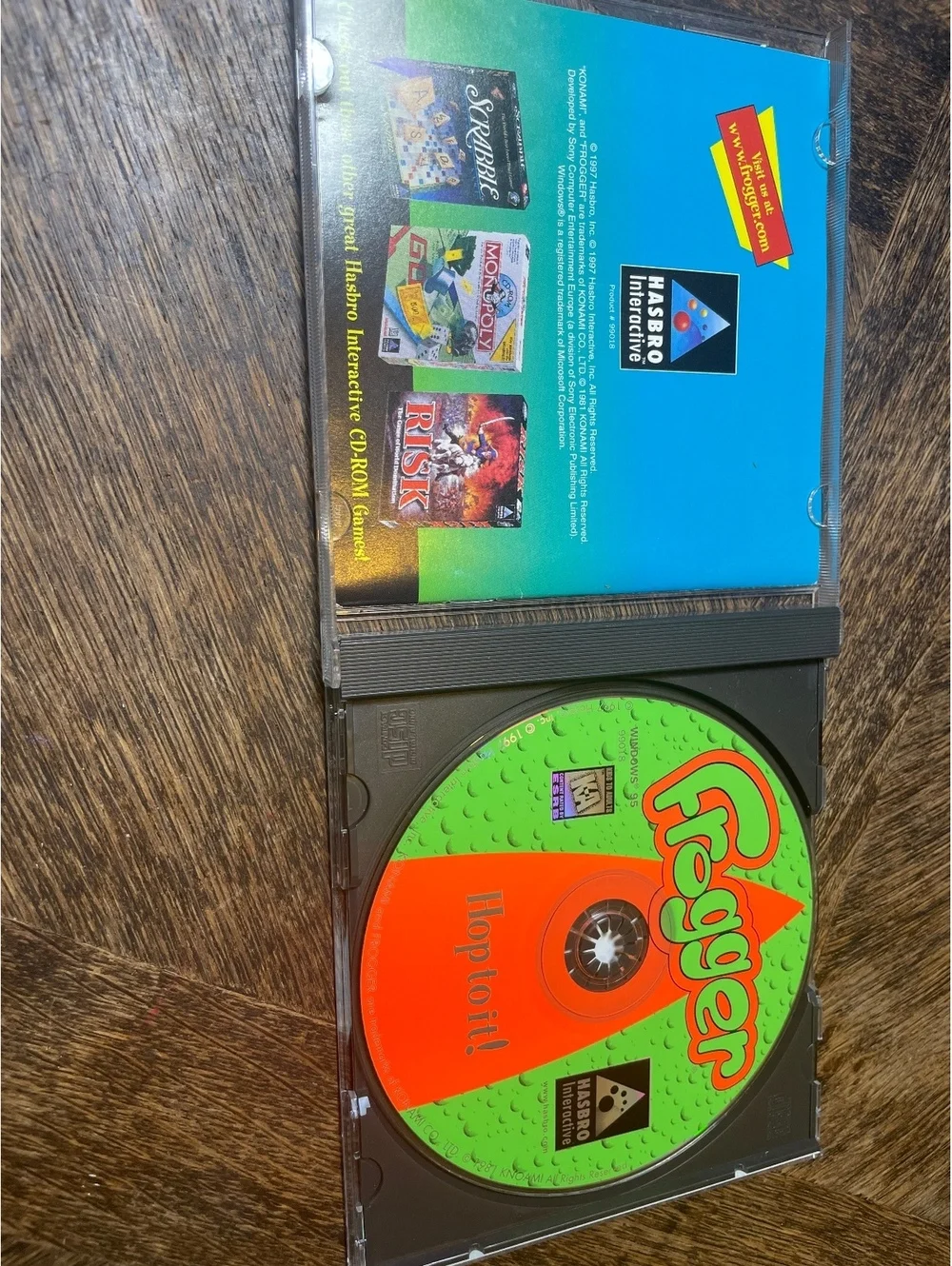 Frogger 1995 CD ROM Computer game